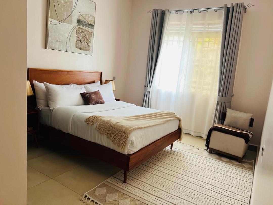 Alsander Homes Raspberry カンパラ エクステリア 写真