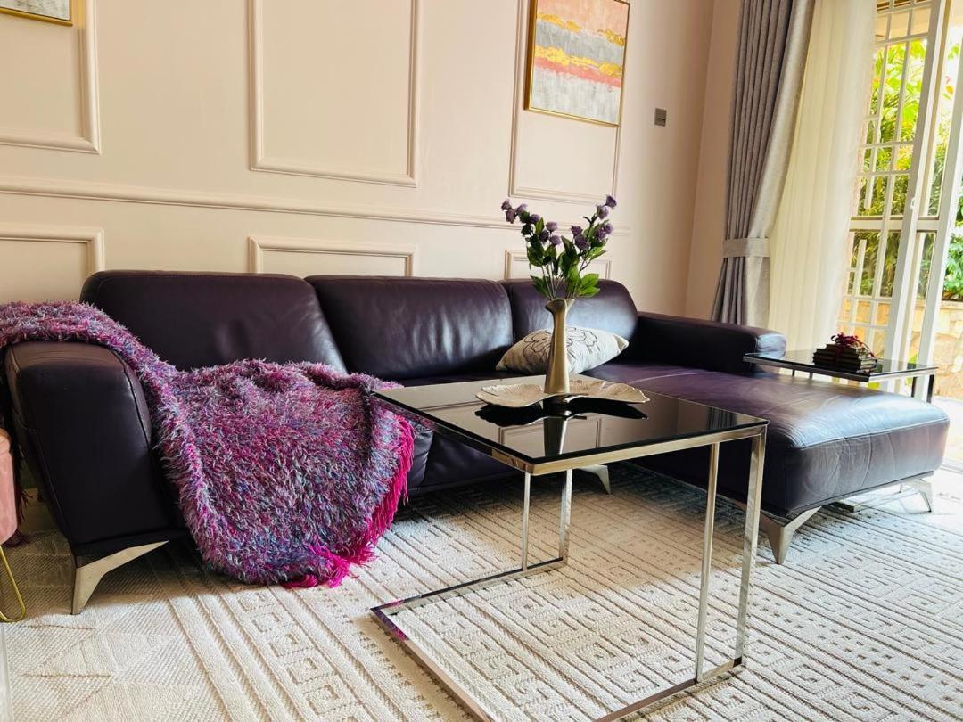 Alsander Homes Raspberry カンパラ エクステリア 写真